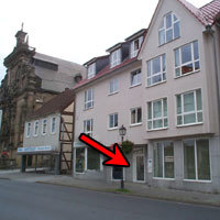 Gebäude und Eingang der Bewährungshilfe in der Schulstraße