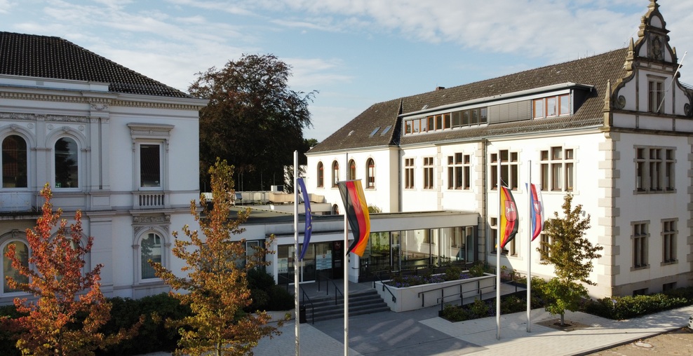 Haupteingang des Justizzentrums Bückeburg